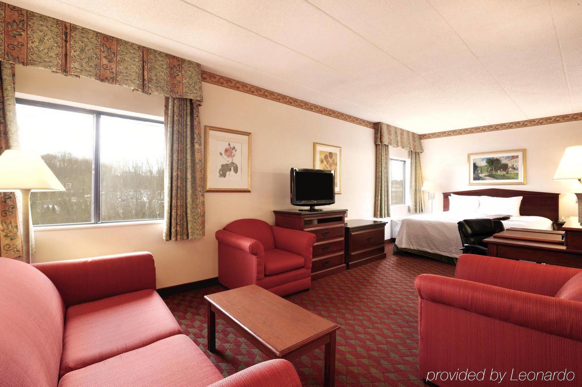 Holiday Inn Express Hartford South - Rocky Hill By Ihg Exterior photo