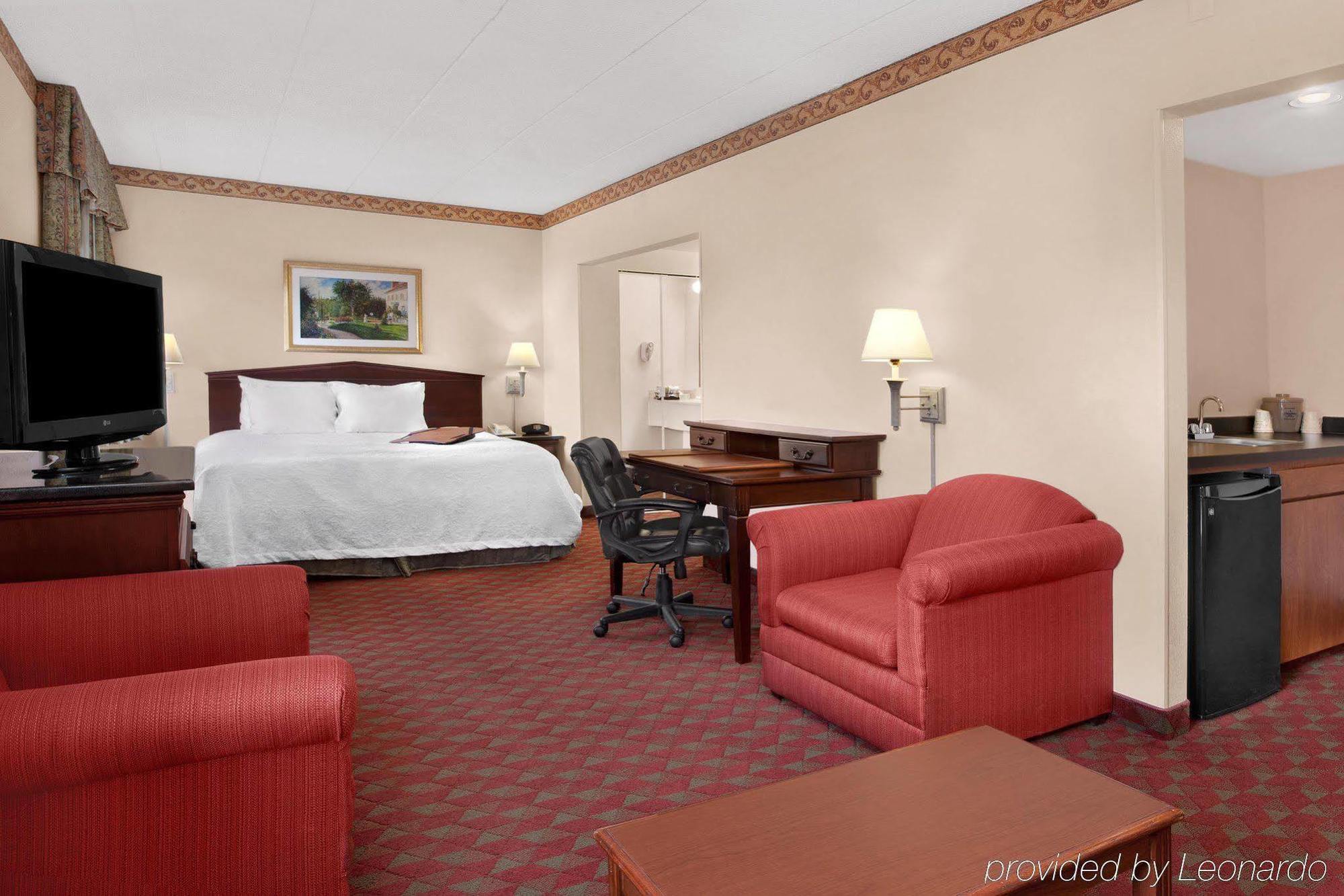 Holiday Inn Express Hartford South - Rocky Hill By Ihg Exterior photo