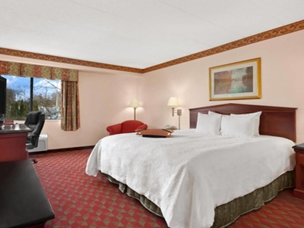 Holiday Inn Express Hartford South - Rocky Hill By Ihg Exterior photo
